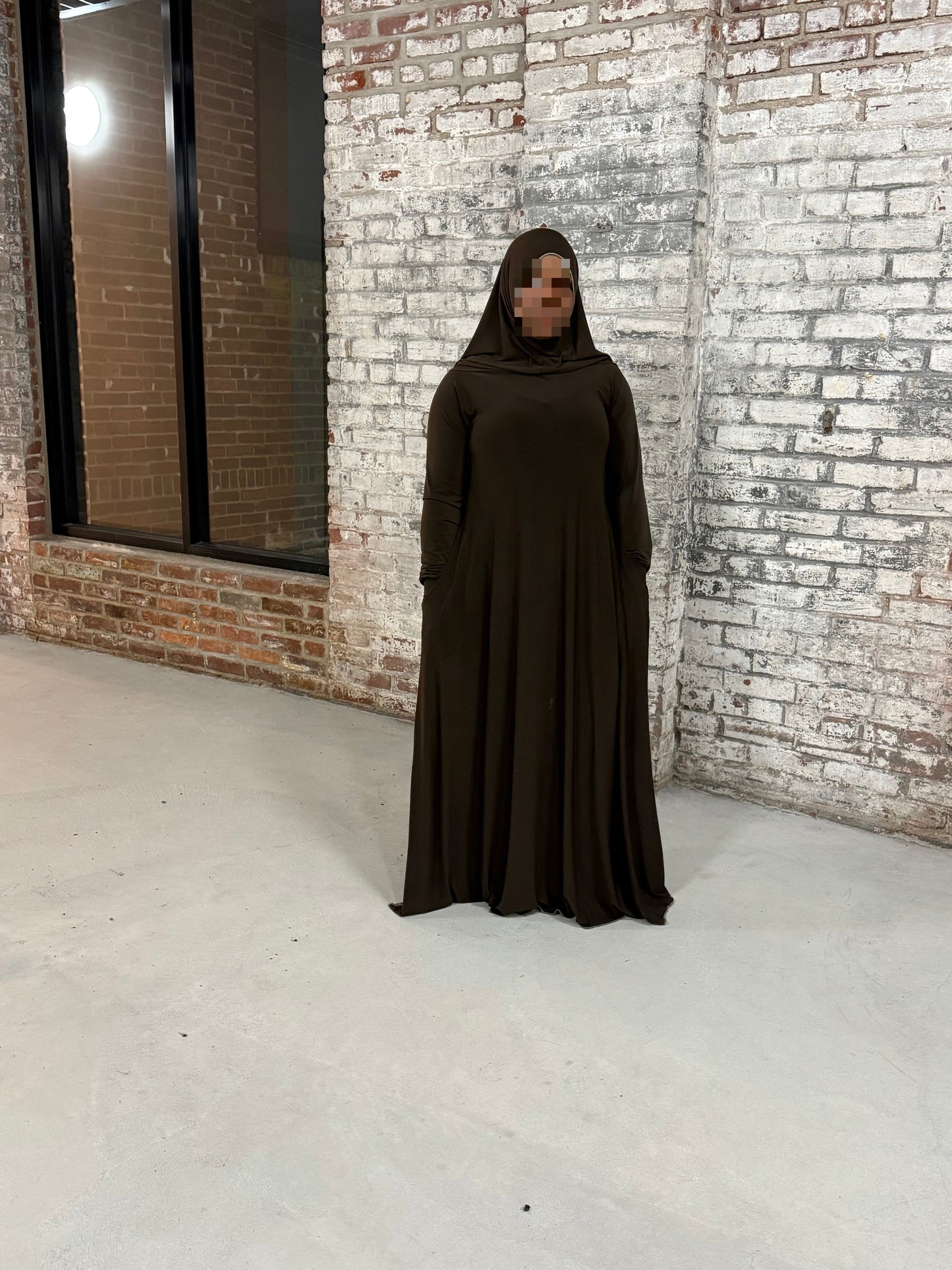 AMIRAAH ABAYA