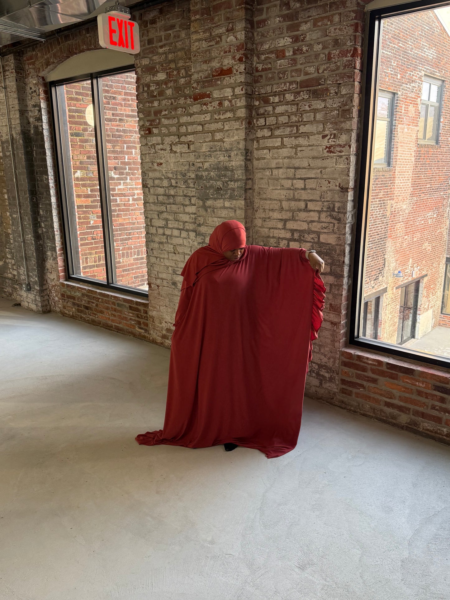 “MN” Signature Abaya w/Ruffles