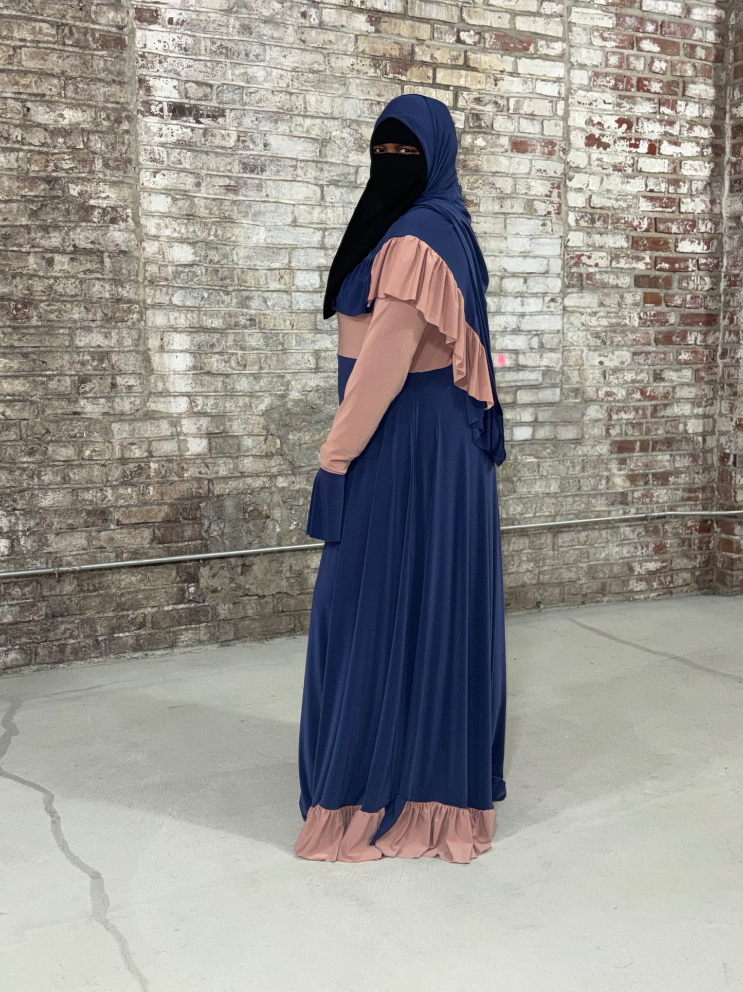 Hafsa Abaya